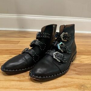 Gianni Bini Women Boots Size 7